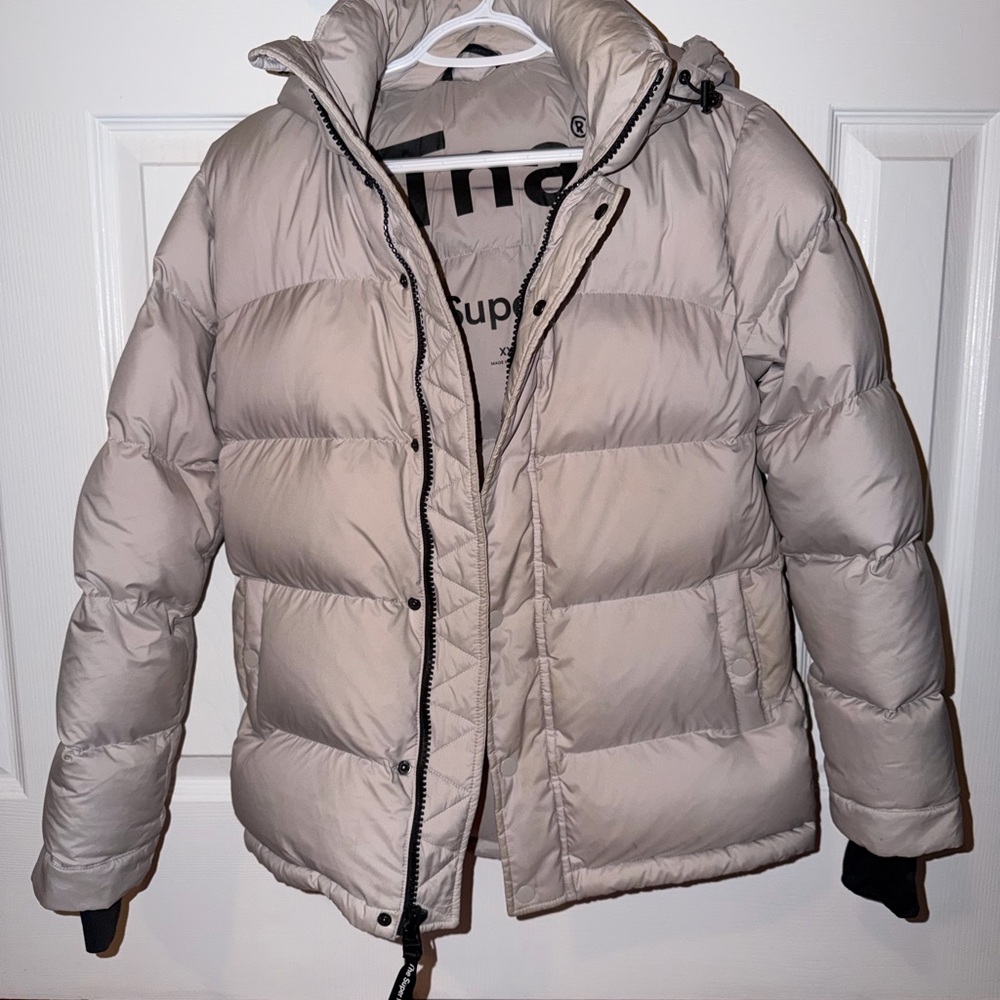 Aritzia Beige Puffer Jacket